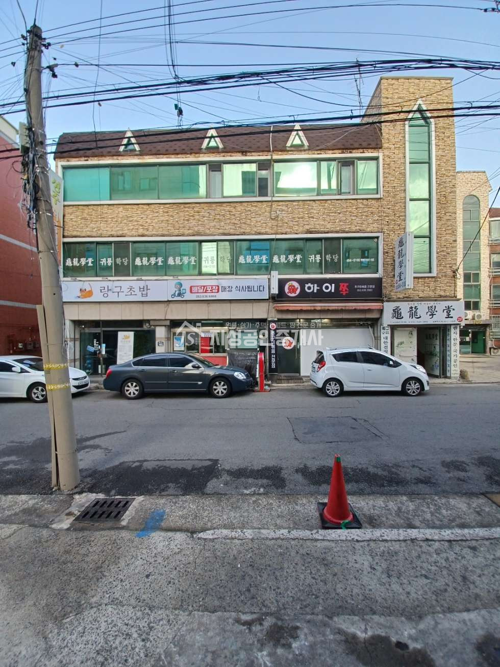 대구 달서구 진천동 187-12 진천역,월배역더블역세권/ 8m도로접/ 3층상가주택/ 공실걱정없는위치/ 노출아주좋은건물/ 월배시장인근 매매 매물번호 10271 사진 2
