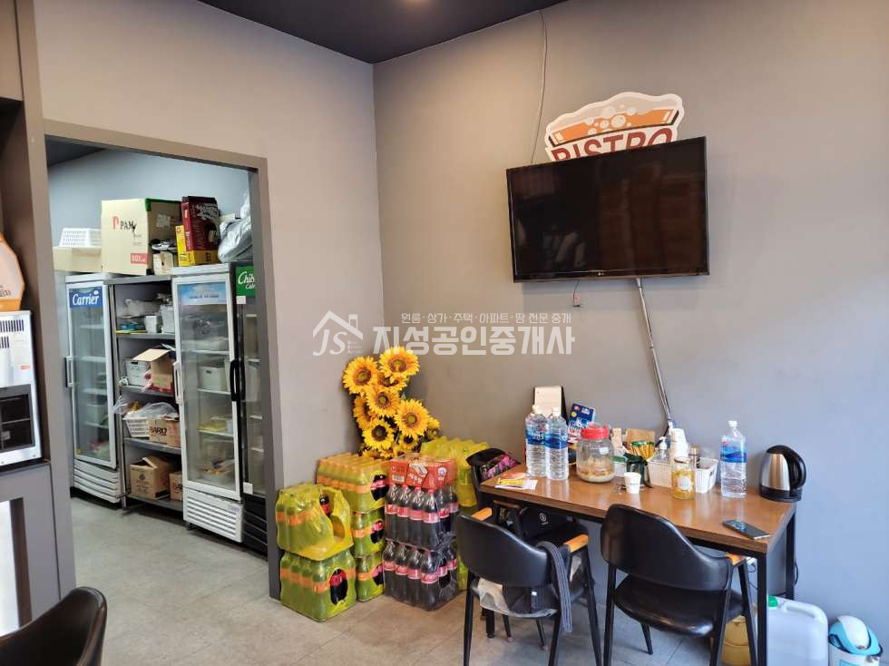 대구 달성군 옥포읍 교항리 주건축물제1동 옥포중심상권/ 풍부한유동인구/ 시설,상태아주좋음/ 권리금협의/ 양도양수가능/ 노출좋은상가 월세 매물번호 10285 사진 2
