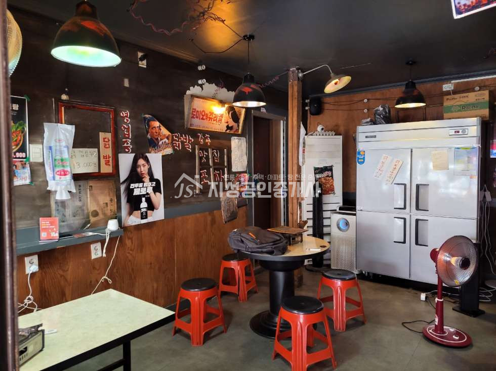 대구 달성군 화원읍 천내리 화원메인상권/ 업종제한없음/ 풍부한유동인구/ 소방도로접/ 권리금협의/ 양도양수가능/ 노출좋은위치상가/ 업종제한없음 월세 매물번호 10300 사진 1