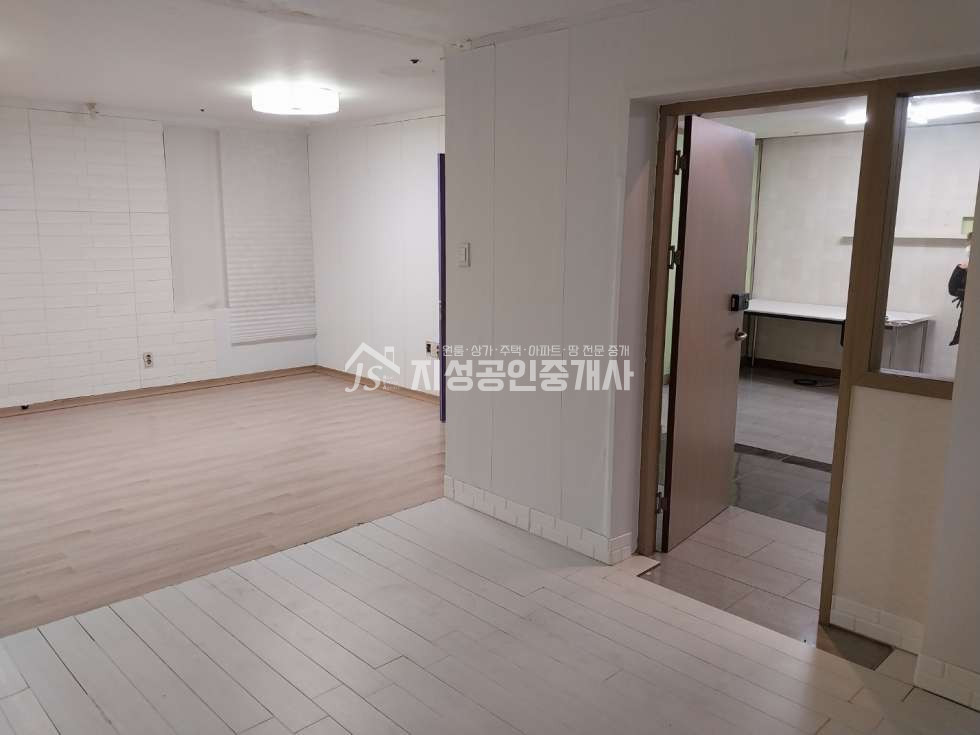 대구 달서구 월성동 권리금없음/ 엘리베이터有/ 대로변상가/ 항아리상권/ 풍부한유동인구/ 다용도가능 월세 매물번호 10319 사진 4