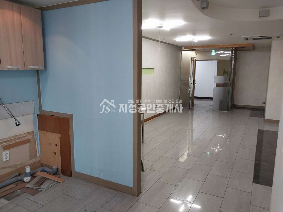 대구 달서구 월성동 권리금없음/ 엘리베이터有/ 대로변상가/ 항아리상권/ 풍부한유동인구/ 다용도가능 월세 매물번호 10319 사진 5