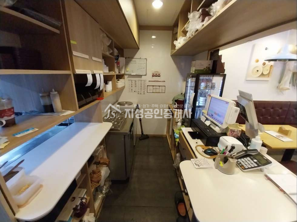 대구 달서구 월성동 110동 현)프랜차이즈업종운영중/ 매출아주좋음/ 양도양수가능/ 권리금협의/ 도로변상가/ 노출아주좋은상가 월세 매물번호 10321 사진 1
