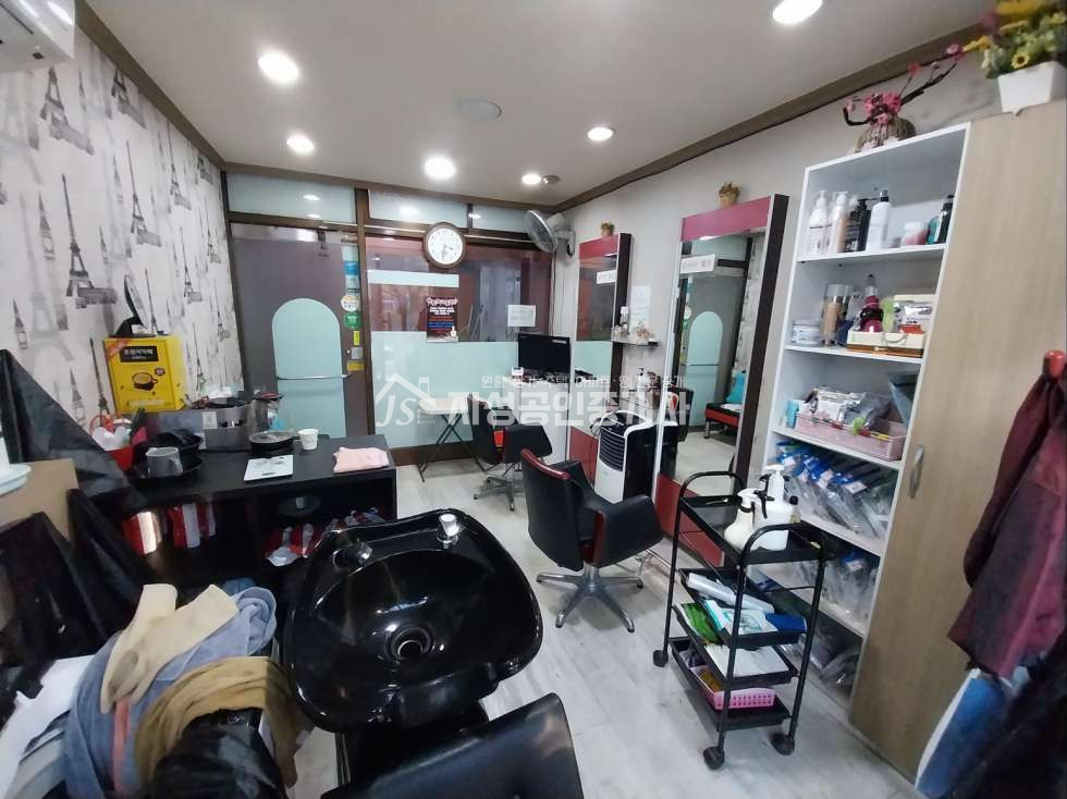 대구 달서구 월성동 상가나동 노출아주좋은상가/ 귀한위치의상가/ 풍부한유동이구/ 다용도가능/ 권리금협의/ 대단지아파트밀집지역/ 귀한위치의상가 월세 매물번호 10325 사진 2