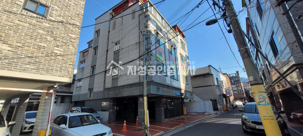대구 달서구 상인동 1404-9 상인역도보5분/ 4층상가주택/ 월세잘나오는건물/ 공원앞그집/ 공실없는위치/ 수익률아주좋음 매매 매물번호 10360 사진 1
