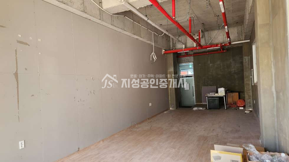 대구 남구 대명동 대명역바로앞/ 도로변상가/ 권리금없음/ 풍부한유동인구/ 주차편리 월세 매물번호 10220 사진 2
