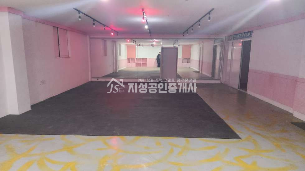 대구 달성군 화원읍 천내리 권리금없음/ 도로변상가/ 풍부한유동인구/ 화원중심지상권/ 2층단독사용/ 아파트맞은편/ 다용도가능 월세 매물번호 10376 사진 2