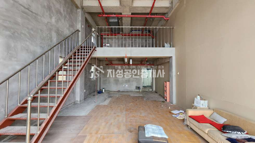 대구 달성군 옥포읍 강림리 주건축물제1동 1,2층복층구조/ 권리금없음/ 풍부한유동인구/ 노출좋은상가/ 업종제한없음/ 아파트밀집지역에위치/ 대로변상가 월세 매물번호 10390 사진 2