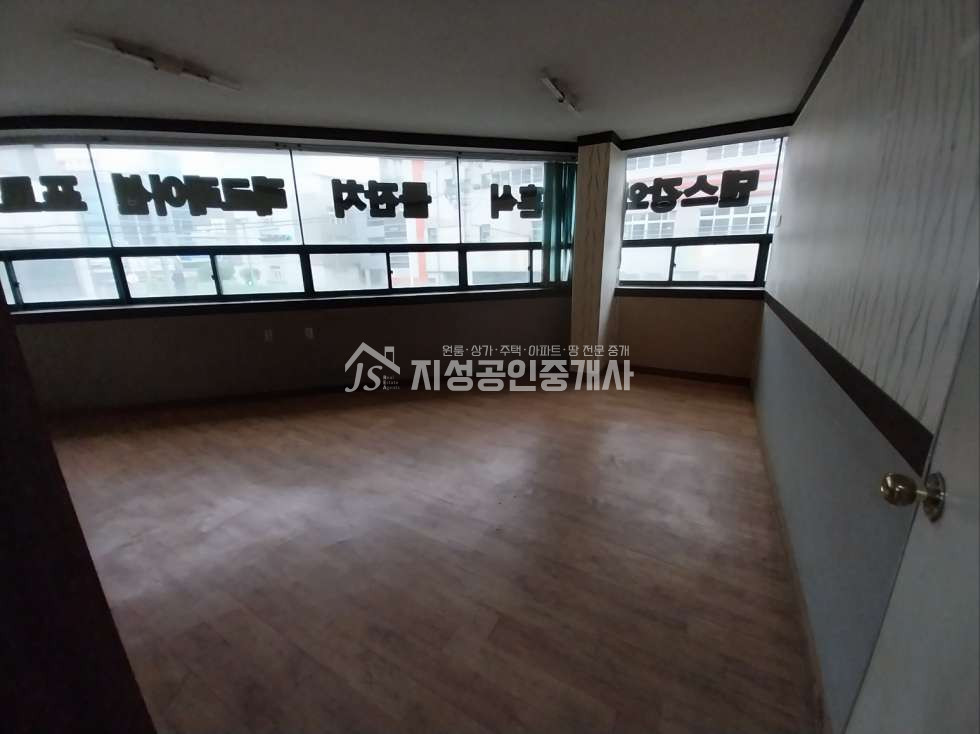 대구 달서구 성당동 권리금없음/ 2층단독사용/ 도로변상가/ 해올중고등학교맞은편/ 업종제한없음/ 코너상가/ 노출아주좋은상가 월세 매물번호 10561 사진 4