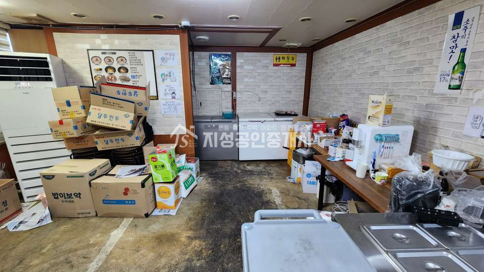 대구 달서구 진천동 권리금없음/ 진천역인근/ 업종제한없음/ 1층단독사용/ 내부화장실/ 현)국밥집운영중 월세 매물번호 10253 사진 5