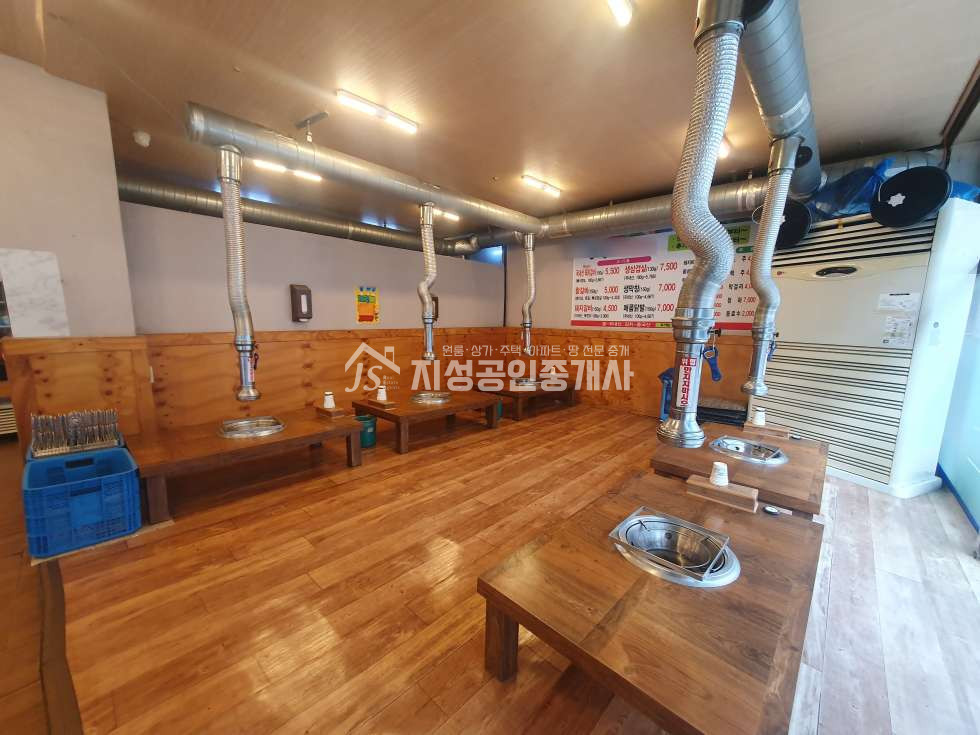 대구 달서구 용산동 3면코너상가/ 도로변상가/ 풍부한유동인구/ 양도양수가능/ 노출아주좋은상가/ 아파트밀집지역에위치 월세 매물번호 10573 사진 1