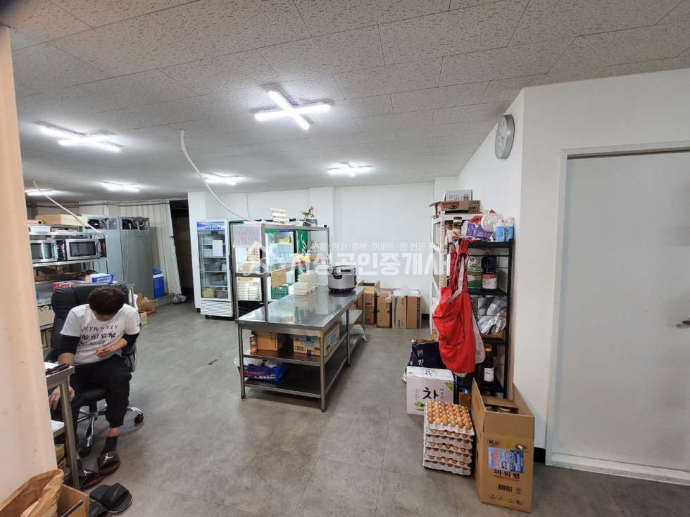대구 달서구 상인동 월배지하철역 인근/ 음식점/ 프렌차이져 /삼겹살등 고기집/ 배달음식점/ 한식당등 다용도 가능 월세 매물번호 10581 사진 8