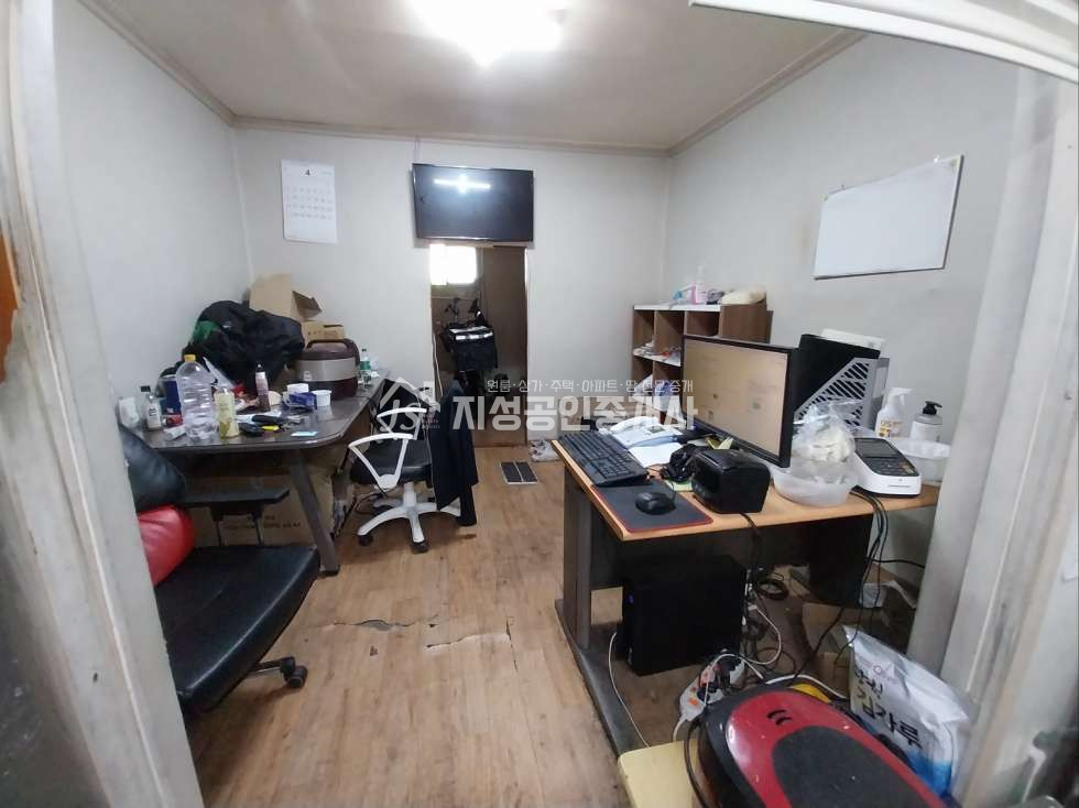대구 달서구 감삼동 대로변인근/ 풍부한유동인구/ 반듯한직사각형구조/ 보증금,월세저렴/ 배달전문점추천/ 시인성좋음 월세 매물번호 10638 사진 4