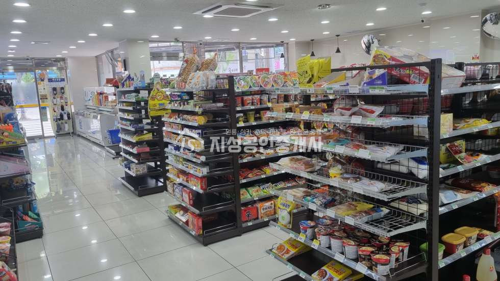 대구 달서구 성당동 성당동 코너상가/ 성당동 횡단보도앞/ 대형상가/ 상가 밀집지역/ 도로변 상가/ 위치최상/ 학원중심상가/ 학원입지도 최상/ 노출좋은 상가 월세 매물번호 10747 사진 2