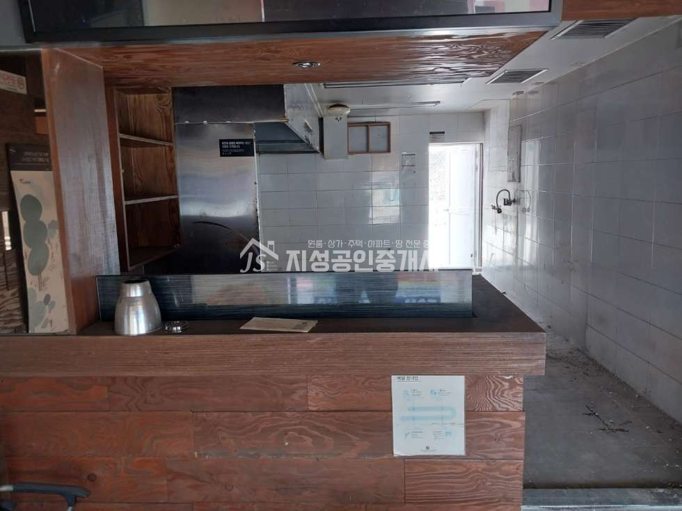 대구 달성군 화원읍 천내리 권리금없음/ 풍부한유동인구/ 대로변상가/ 노출좋은위치/카페/분식점/소매점/사무실/ 업종제한없음/다용도 월세 매물번호 10459 사진 1
